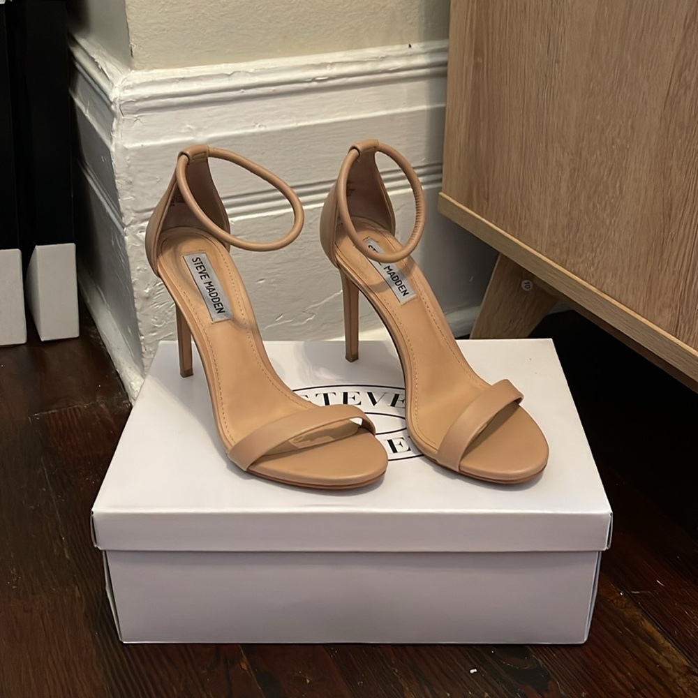 Steve Madden Soph Natural Heels